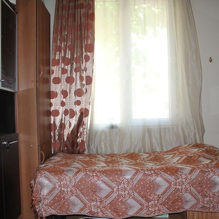 Nunuka House Apartment Tserovani Ngoại thất bức ảnh